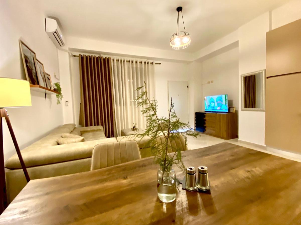 Azalea Studio Apartment In City Center Durrës Zewnętrze zdjęcie