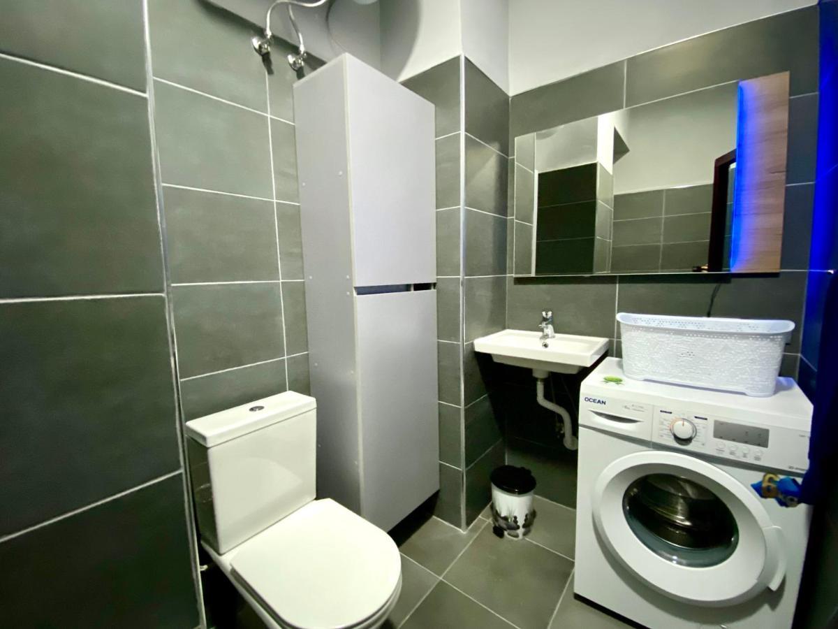 Azalea Studio Apartment In City Center Durrës Zewnętrze zdjęcie